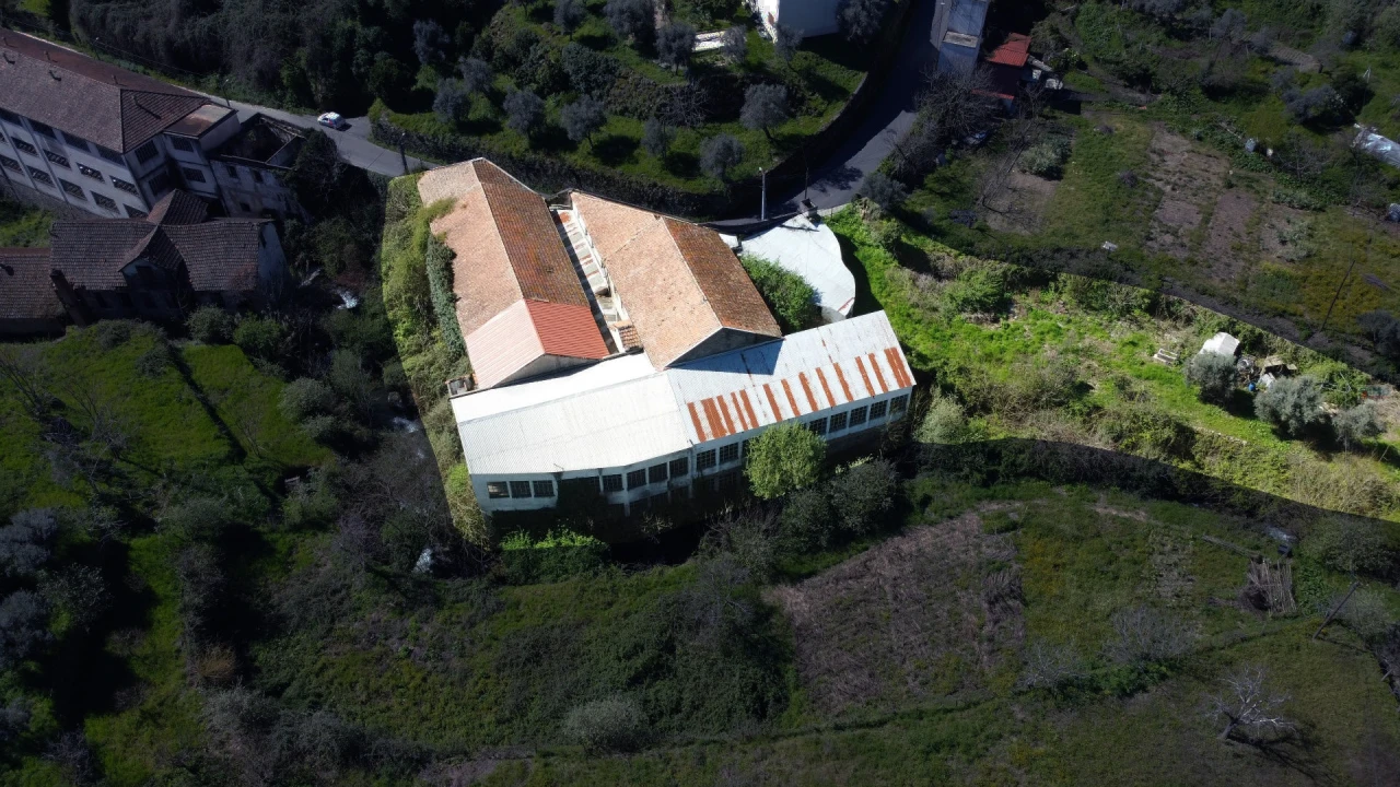 Armazém para Venda em Covilhã e Canhoso Foto 6