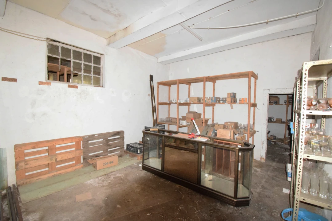 Armazém para Venda em Covilhã e Canhoso Foto 25