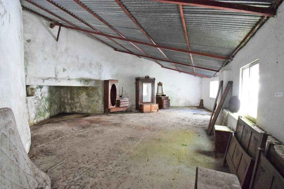 Armazém para Venda em Covilhã e Canhoso Foto 16