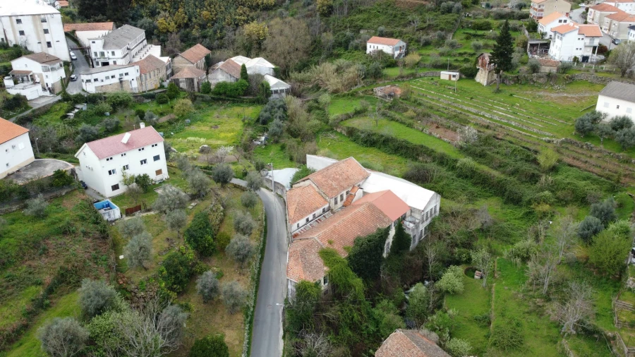 Armazém para Venda em Covilhã e Canhoso Foto 2