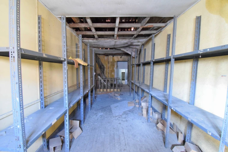 Armazém para Venda em Covilhã e Canhoso Foto 14