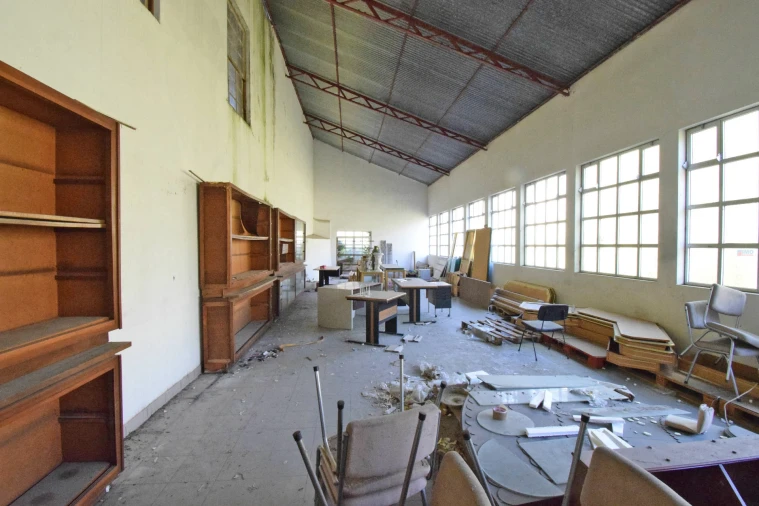 Armazém para Venda em Covilhã e Canhoso Foto 23