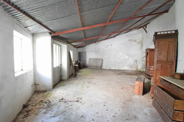 Armazém para Venda em Covilhã e Canhoso Foto 18