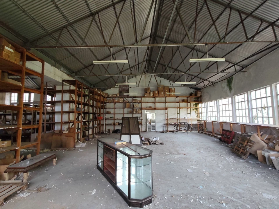 Armazém para Venda em Covilhã e Canhoso Foto 35