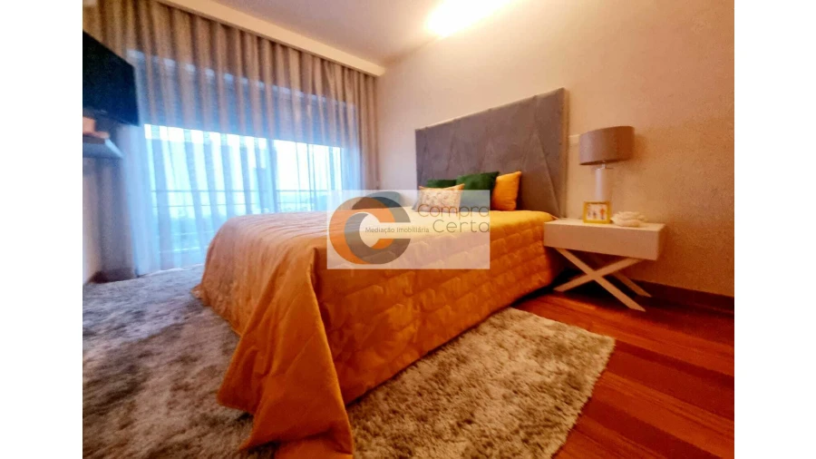 Moradia T3 para Venda em Serzedo e Calvos Foto 17