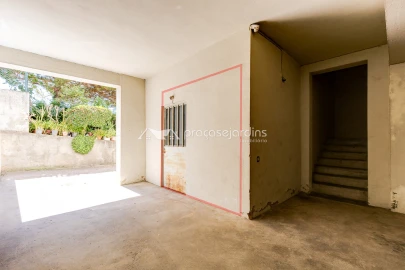 Garagem para Venda em Marrazes e Barosa