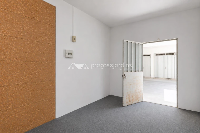 Garagem para Venda em Marrazes e Barosa Foto 2