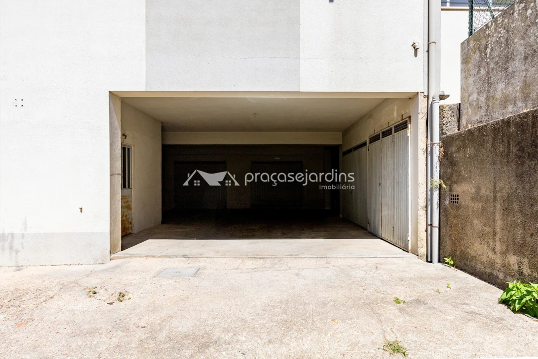 Garagem para Venda em Marrazes e Barosa Foto 4