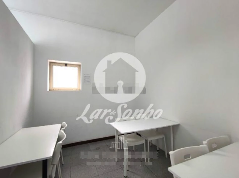 Loja para Venda em Custóias, Leça do Balio e Guifões Foto 7