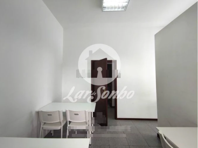 Loja para Venda em Custóias, Leça do Balio e Guifões Foto 8