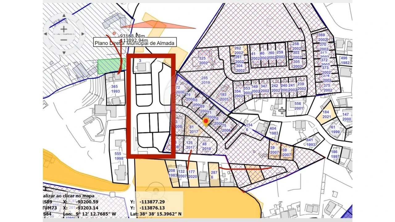 Terreno para Venda em Charneca de Caparica e Sobreda Foto 15