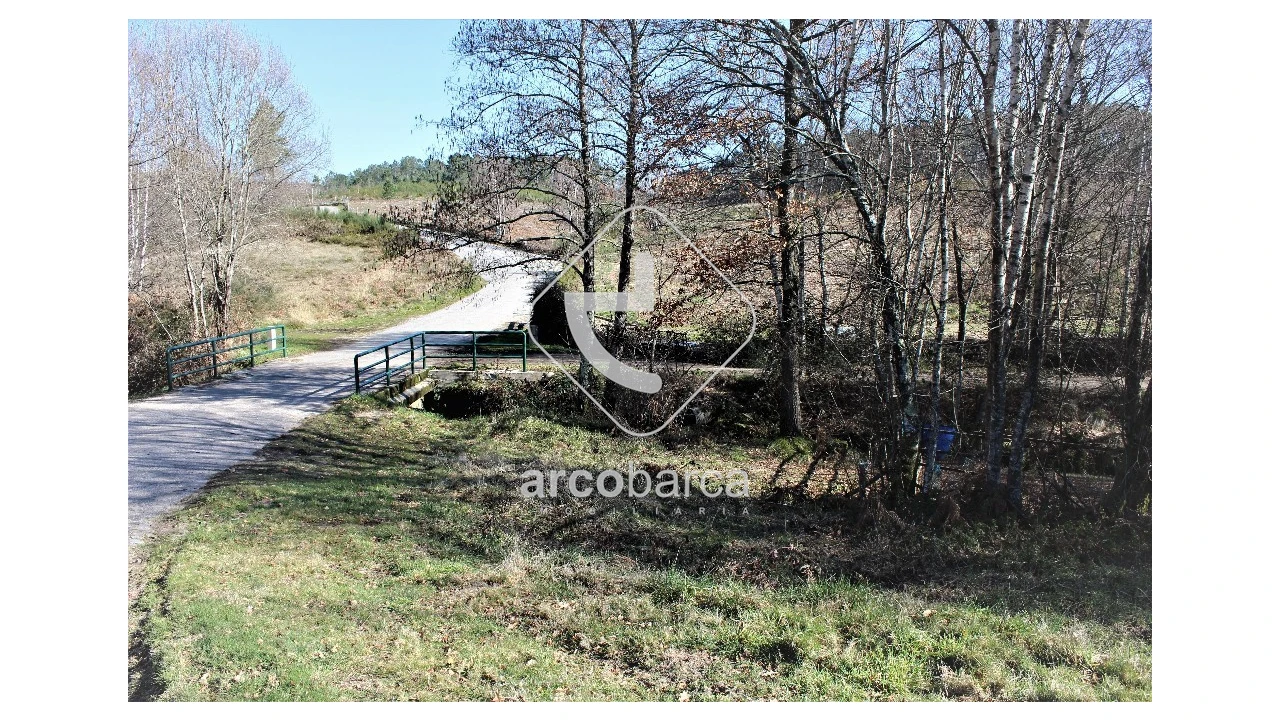 Terreno para Venda em Vascões Foto 2