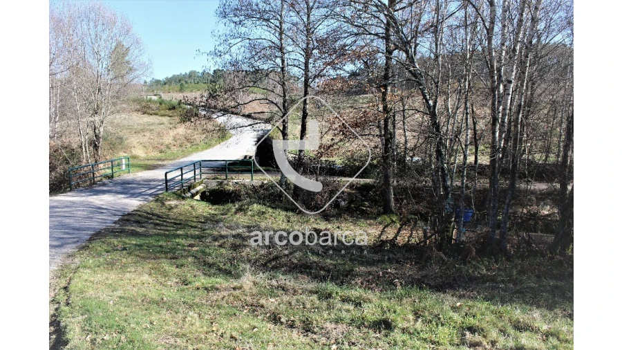Terreno para Venda em Vascões Foto 2