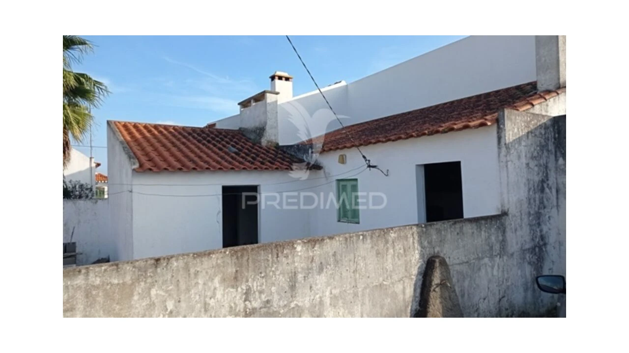 Moradia T1 para Venda em Couço Foto 14