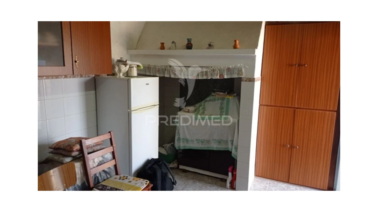 Moradia T1 para Venda em Couço Foto 13