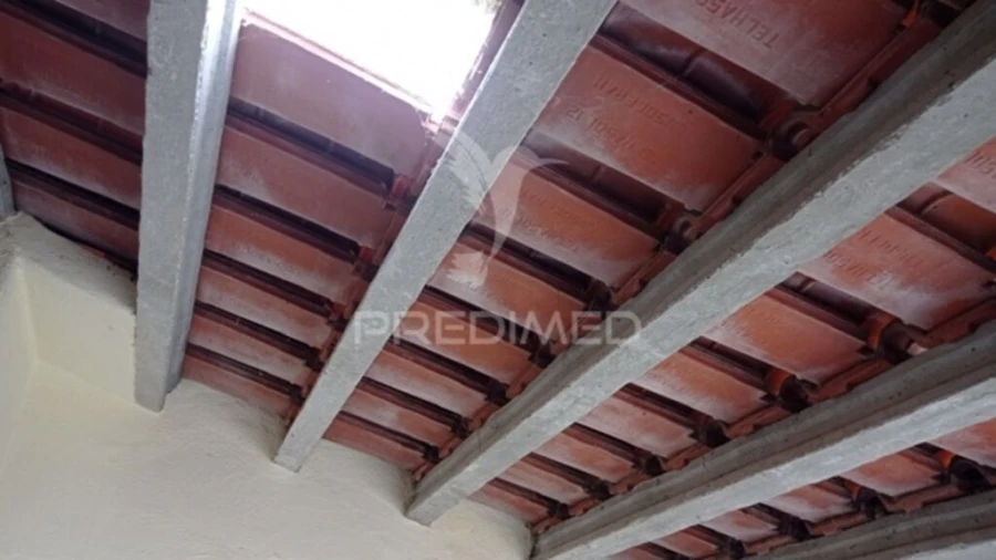 Moradia T1 para Venda em Couço Foto 8