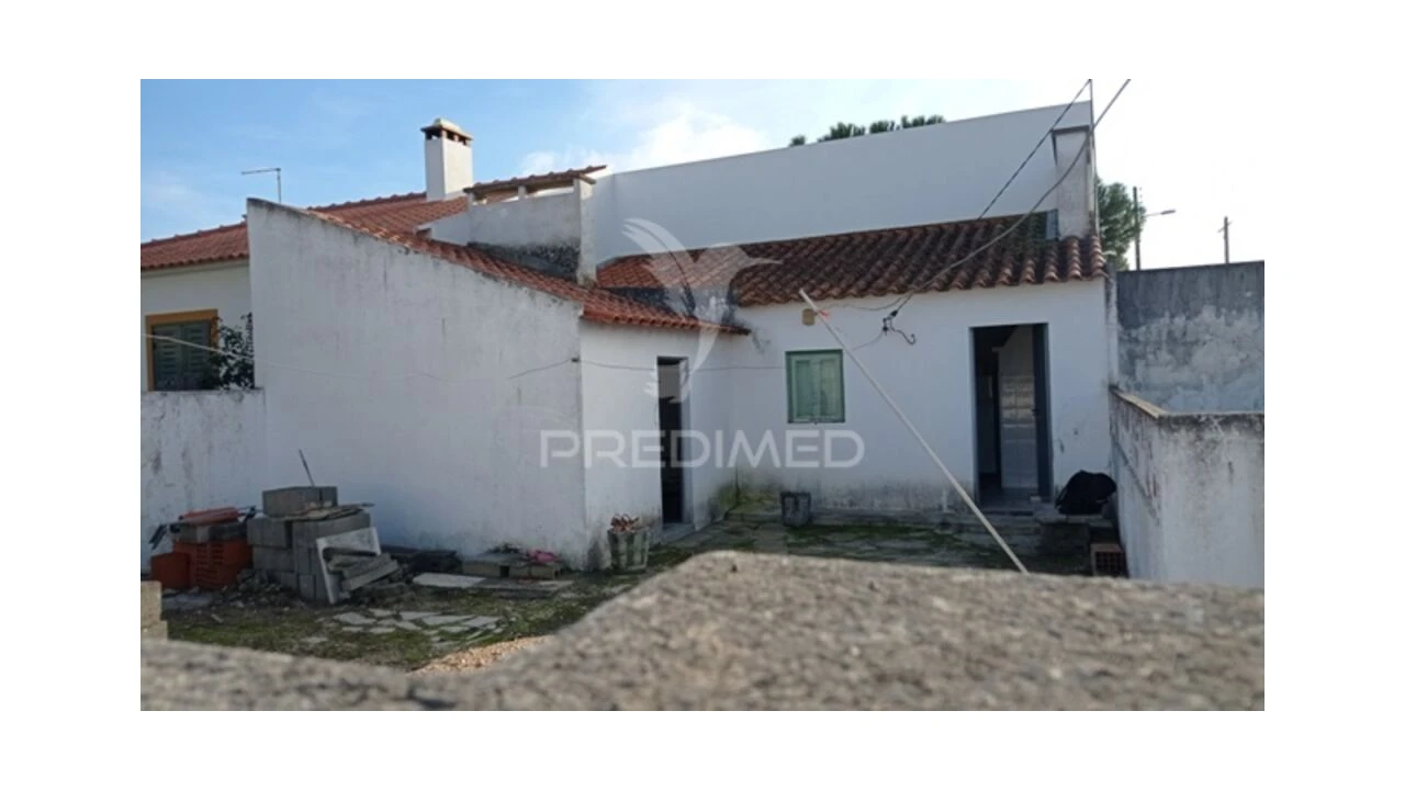 Moradia T1 para Venda em Couço Foto 15