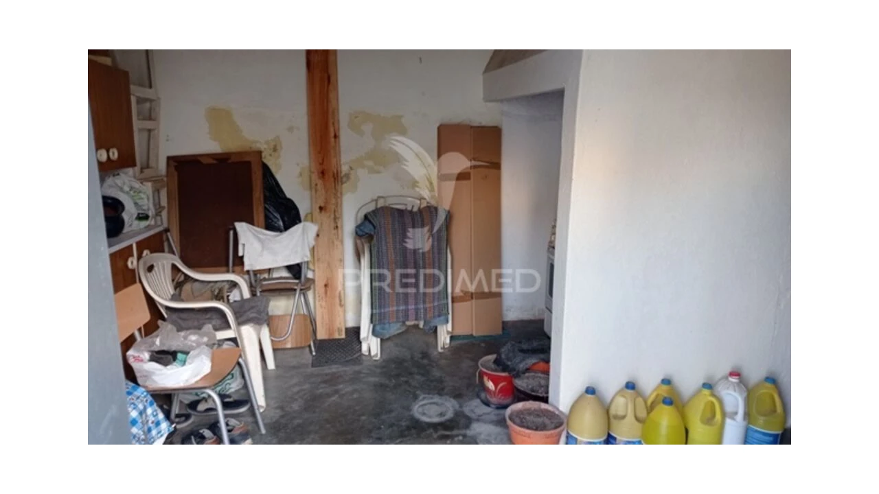 Moradia T1 para Venda em Couço Foto 5