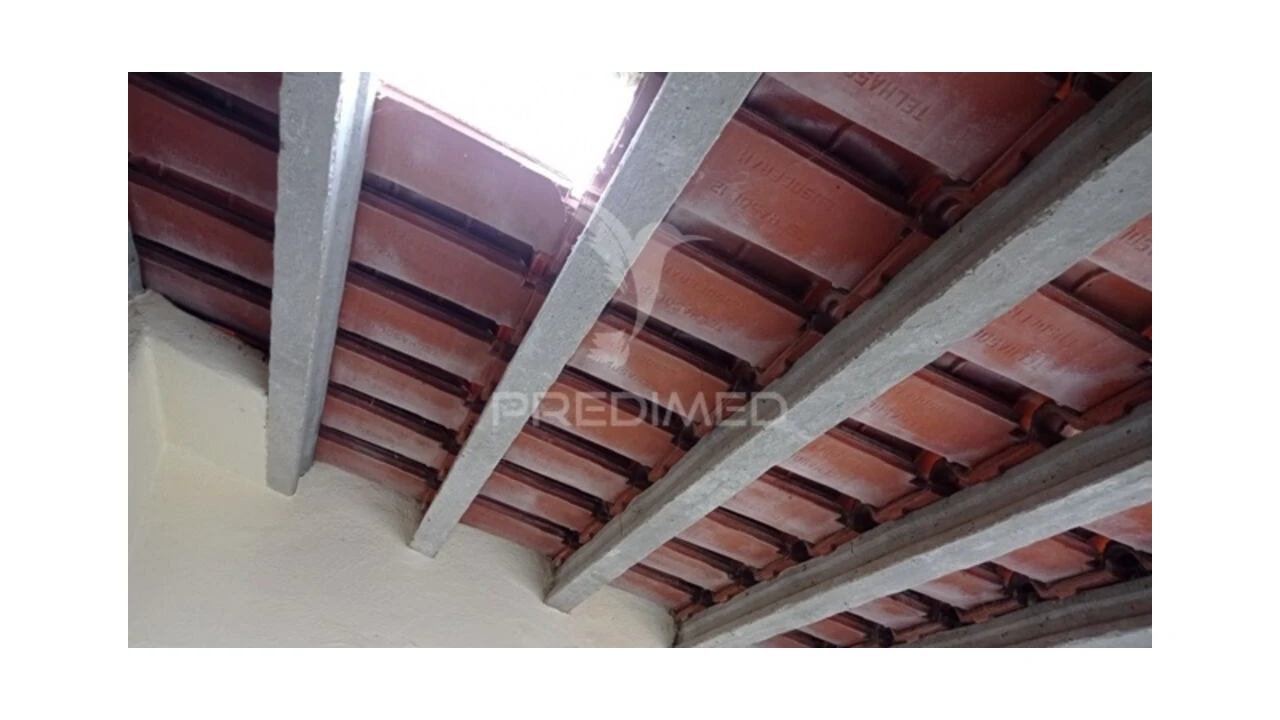 Moradia T1 para Venda em Couço Foto 8