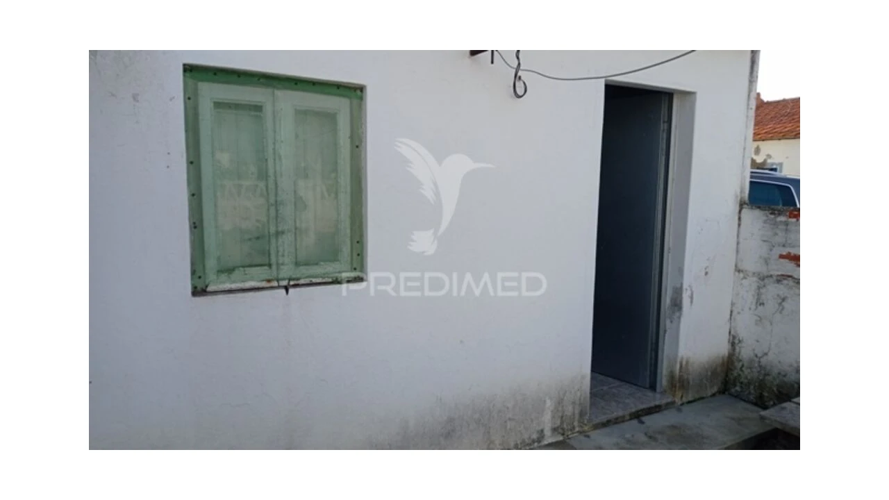 Moradia T1 para Venda em Couço Foto 11