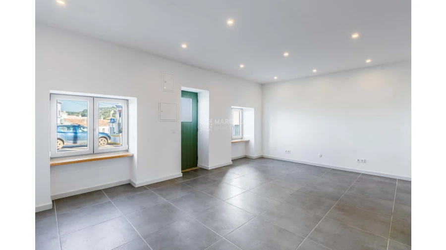 Moradia T2 para Venda em Vila do Bispo e Raposeira Foto 4