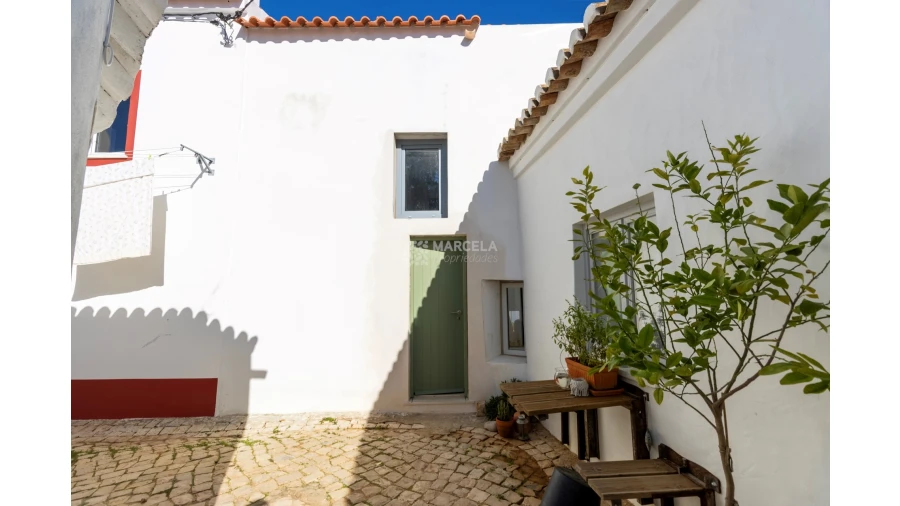 Moradia T2 para Venda em Vila do Bispo e Raposeira Foto 13