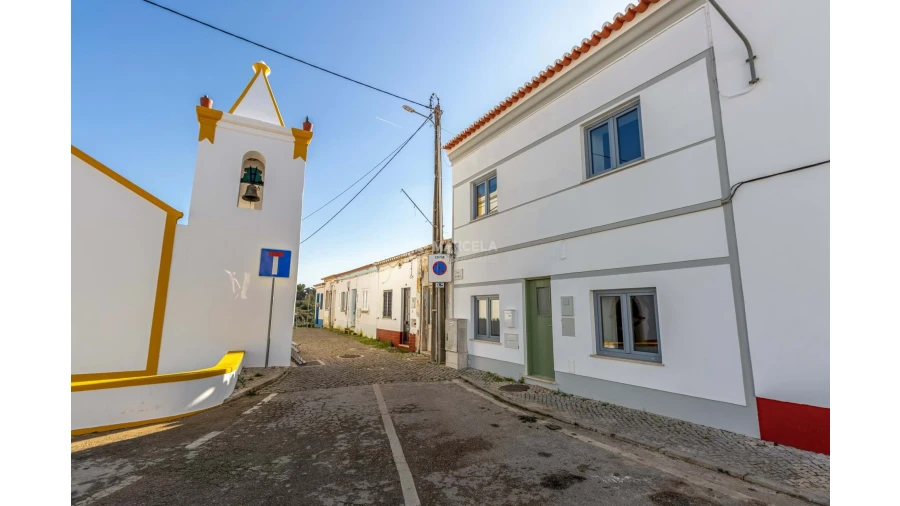 Moradia T2 para Venda em Vila do Bispo e Raposeira Foto 15