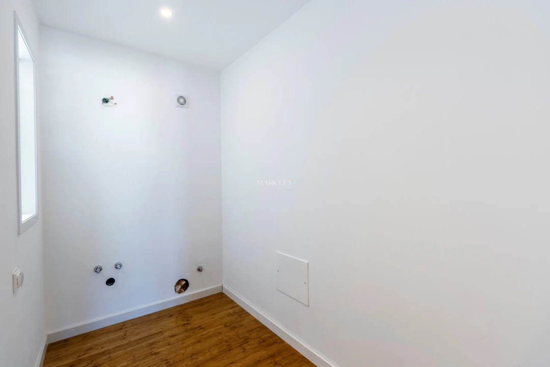 Moradia T2 para Venda em Vila do Bispo e Raposeira Foto 10