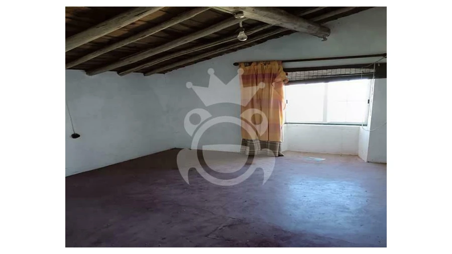 Moradia T2 para Venda em Capelins (Santo Antonio) Foto 19