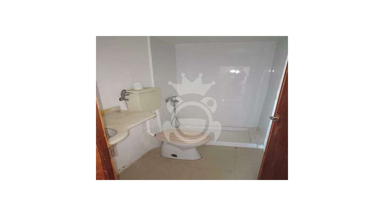 Moradia T2 para Venda em Capelins (Santo Antonio) Foto 15