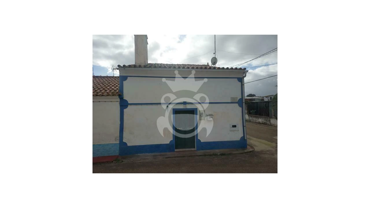 Moradia T2 para Venda em Capelins (Santo Antonio) Foto 1