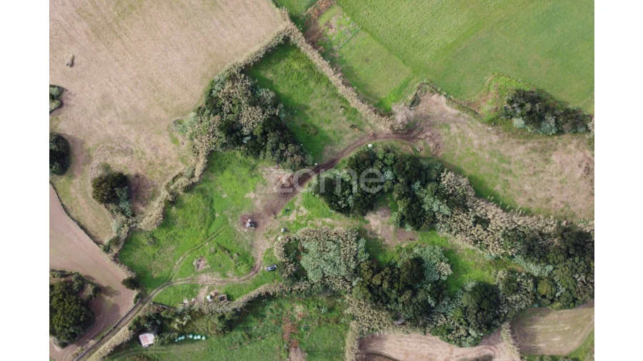Terreno para Venda em Ribeirinha Foto 3