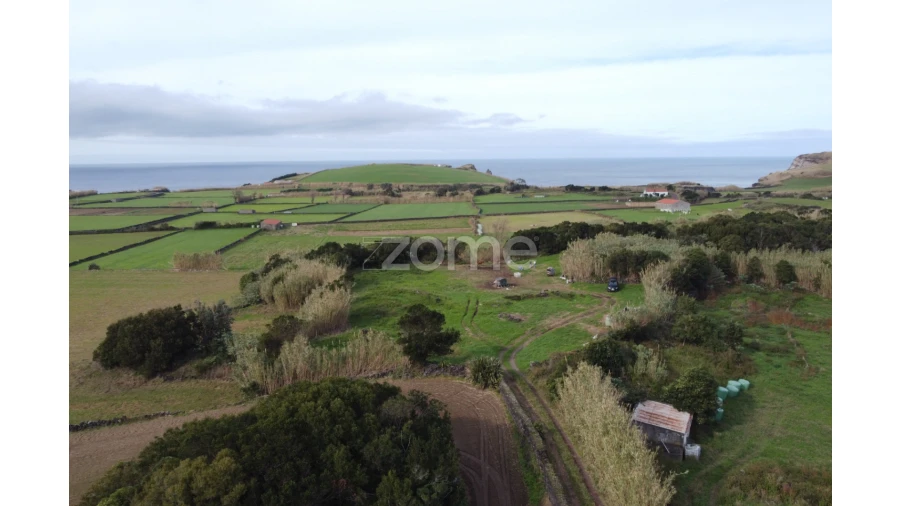 Terreno para Venda em Ribeirinha Foto 7