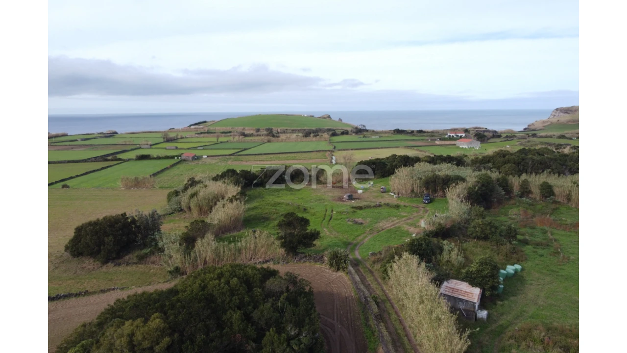 Terreno para Venda em Ribeirinha Foto 7