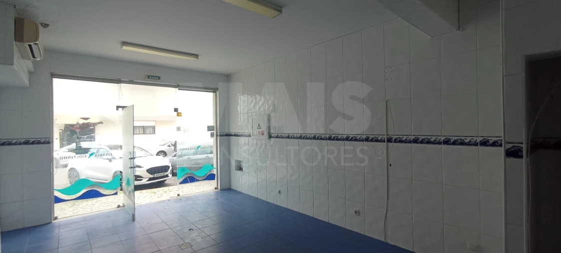 Loja para Arrendamento em Peniche