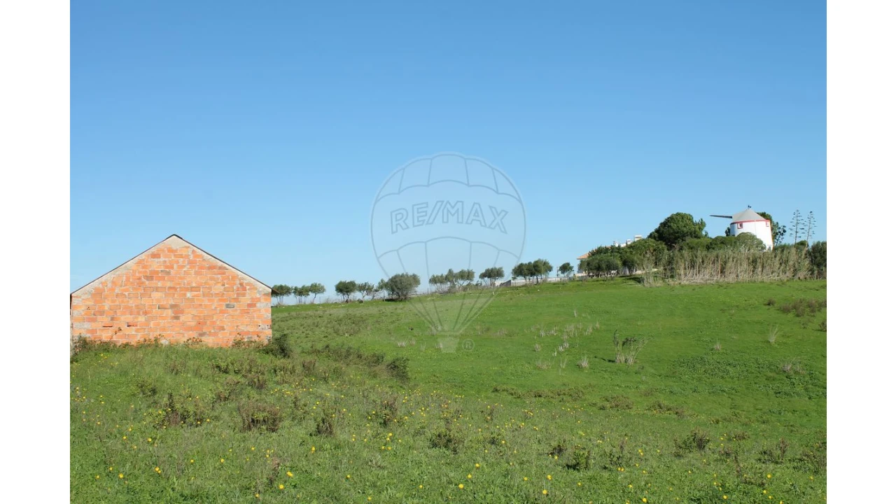 Terreno para Venda em Aveiras de Baixo Foto 23