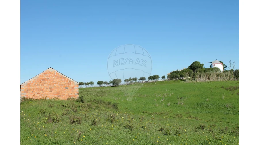Terreno para Venda em Aveiras de Baixo Foto 23