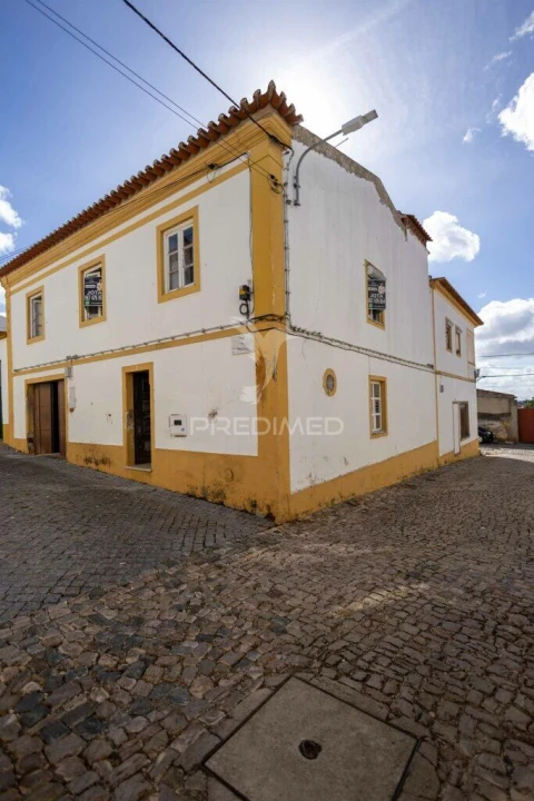 Moradia T6 para Venda em Alter do Chão
