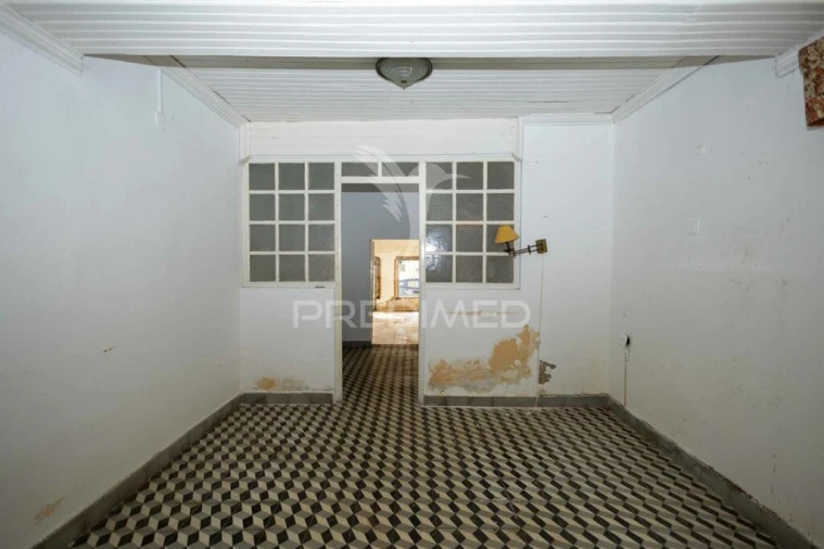 Moradia T6 para Venda em Alter do Chão Foto 14