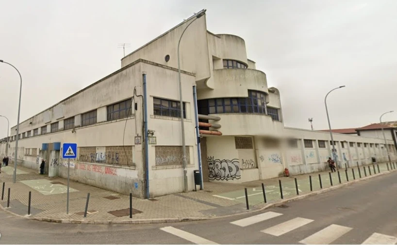 Armazém para Venda em Falagueira-Venda Nova Foto 1