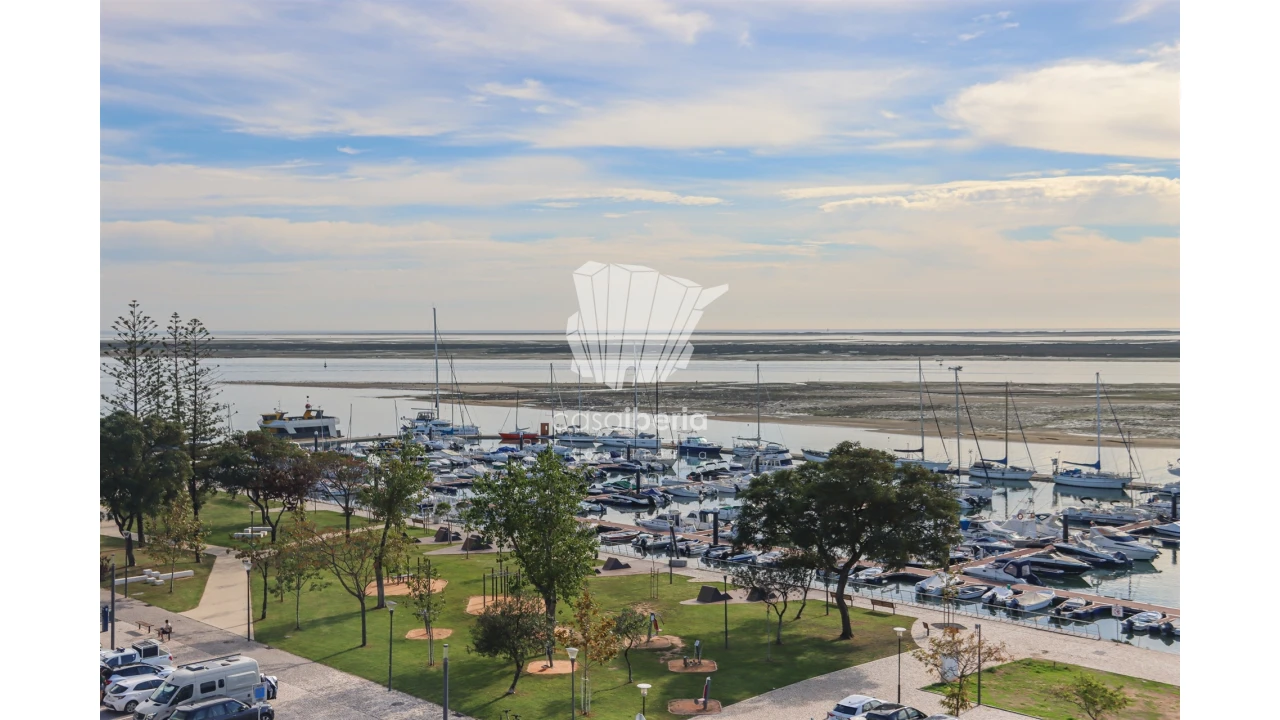 Apartamento T2 para Venda em Olhão Foto 5