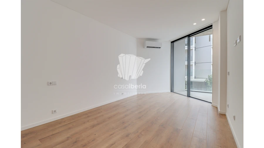 Apartamento T2 para Venda em Olhão Foto 12