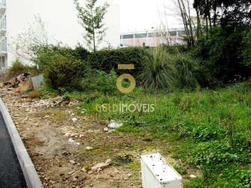 Terreno para Venda em O. Azeméis, Riba-Ul, Ul, Macinhata Seixa, Madail