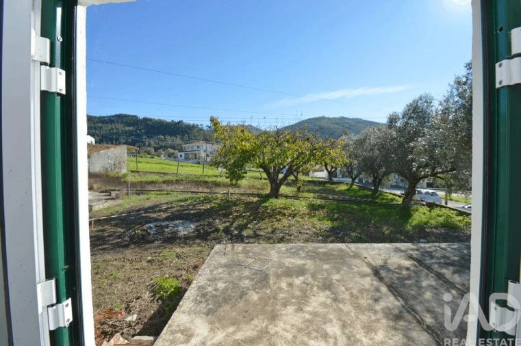 Moradia T3 para Venda em Espinhal Foto 18