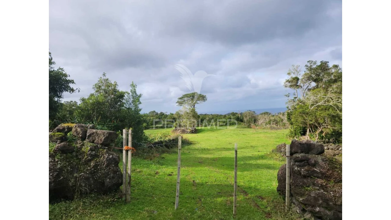 Terreno para Venda em Bandeiras Foto 1