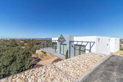 Apartamento T1 para Venda em Estômbar e Parchal