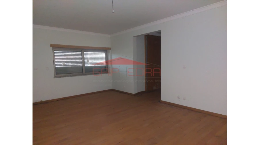 Moradia T7 para Venda em Carvalho Foto 18