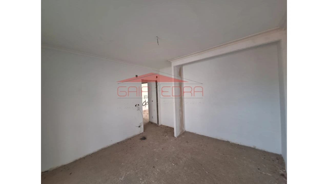 Moradia T5 para Venda em Tortosendo Foto 20