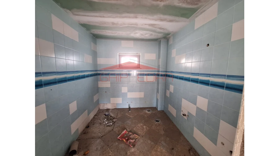 Moradia T5 para Venda em Tortosendo Foto 30