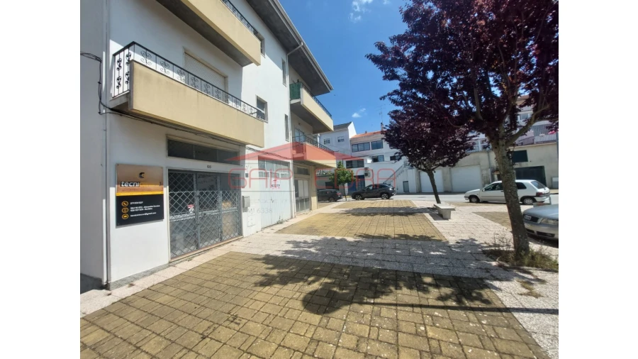 Armazém para Venda em Guarda Foto 3